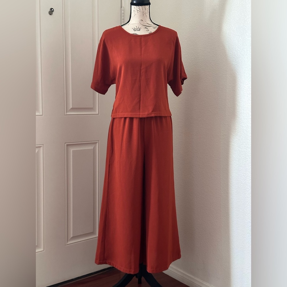 Shein pair plain clothes